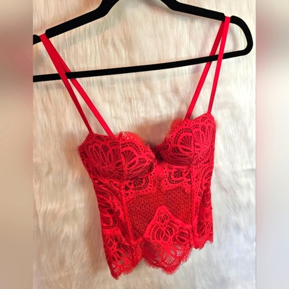 Victoria's Secret Hot Pink Lace Camisole Top (NWOT) - Picture 2 of 6